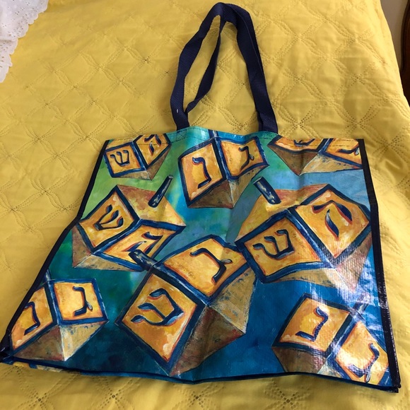 Chanukah: pot holder, oven mitt, tea towel, bag - Picture 13 of 13